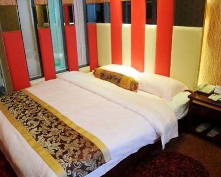 Super 8 Nanjing Jiefang Road Hotel Екстериор снимка