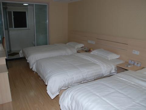Super 8 Nanjing Jiefang Road Hotel Екстериор снимка